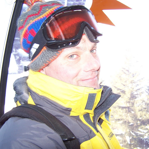 Robert Underhill Photo 31