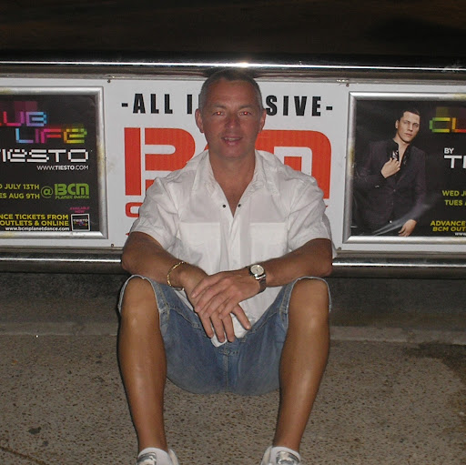 Frank Morrison Photo 22