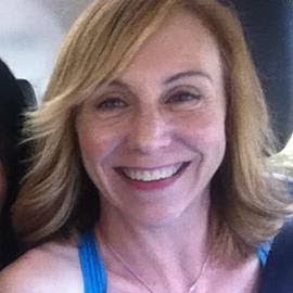 Pamela Bailey Photo 34