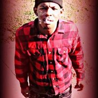 Dexter Moore Photo 44