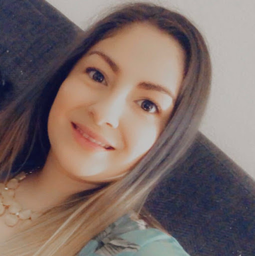 Maria Valdez Photo 15