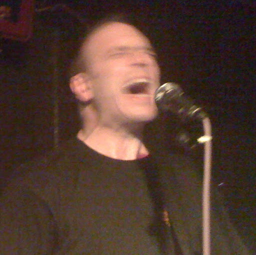 Lee Hendricks Photo 6