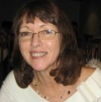 Julie Weldon Photo 23