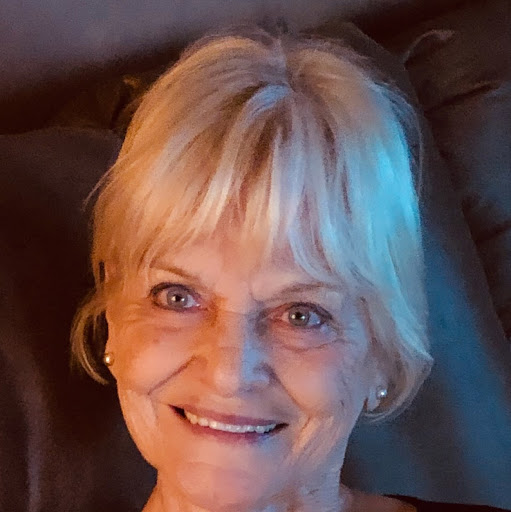 Marcia Thompson Photo 26