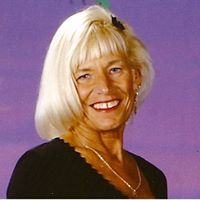Elaine Kenyon Photo 4