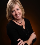 Sarah Anderson Photo 4