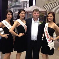 Stephen Leslie Photo 35