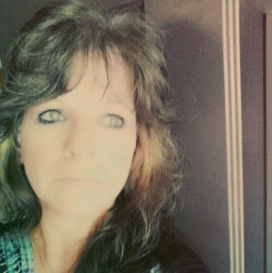 Lisa Ballard Photo 29