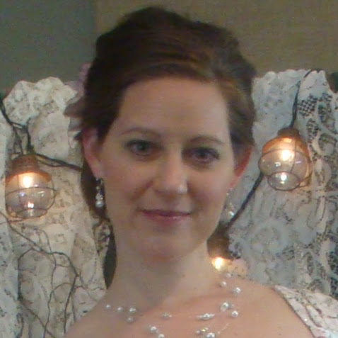 Rebecca Howe Photo 34