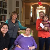 Debbie Farrell Photo 32