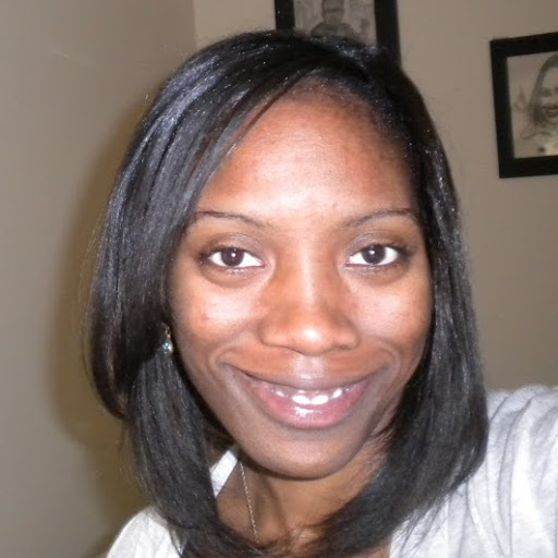 Julia Hargrove Photo 20