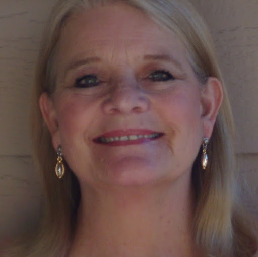 Patricia Woods Photo 31