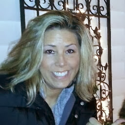 Dawn Pierce Photo 32