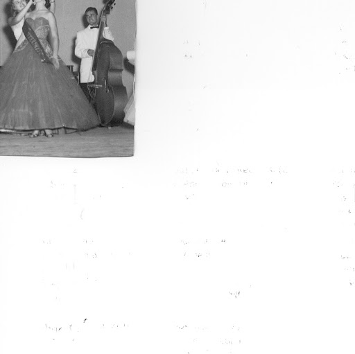 Ann Day Photo 36
