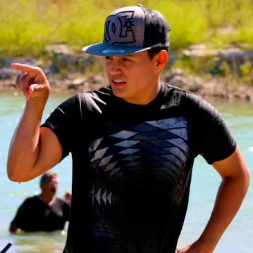 Efren Torres Photo 34
