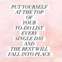 Angie Thomas Photo 26