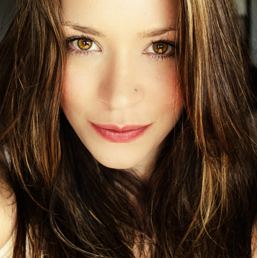 Ashley Saylor Photo 29