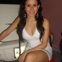 Elizabeth Levi Photo 21