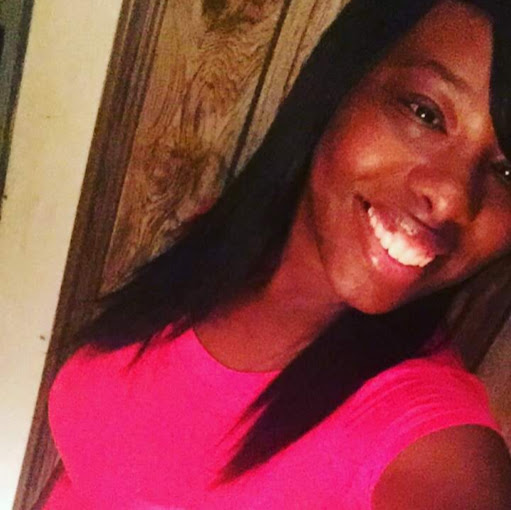 Angelica Reed Photo 19