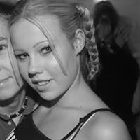 Cornelia Simon Photo 7