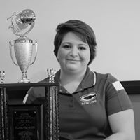 Lori Armstrong Photo 8