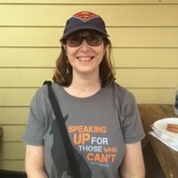 Ellen Benson Photo 34