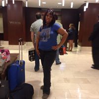 Nicole Walker Photo 36