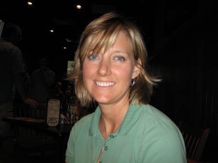 Candy Neumann Photo 2