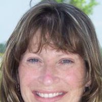 Sheila Bennett Photo 37