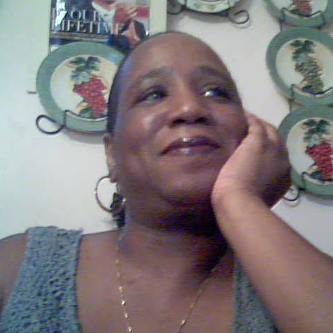 Rena Carter Photo 5
