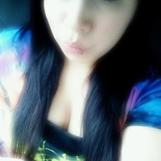 Sarah Nevarez Photo 13