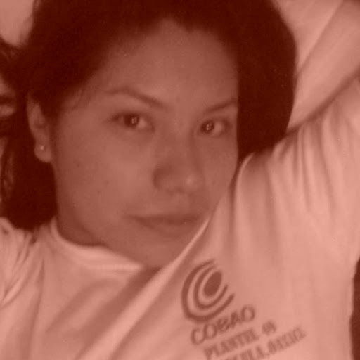 Amy Cruz Photo 10