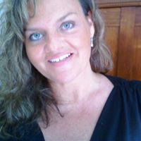 Amanda Cameron Photo 26