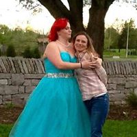 Kristie Poole Photo 10