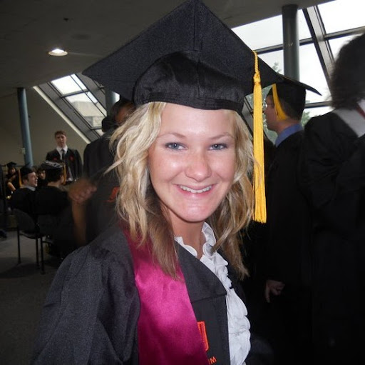 Stephanie Magee Photo 29