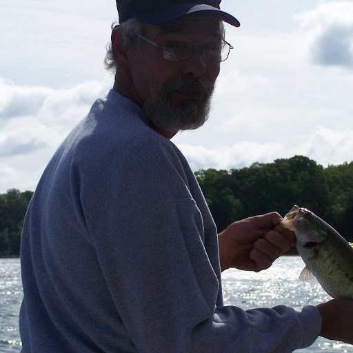 Carl Andrews Photo 14