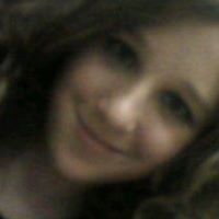 Julia Schweitzer Photo 6