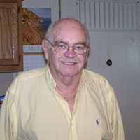 Larry Thomas Photo 31