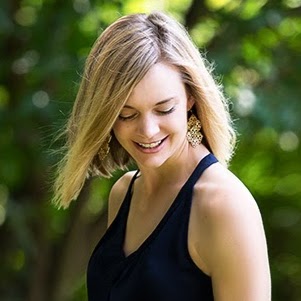 Leigh Nelson Photo 39
