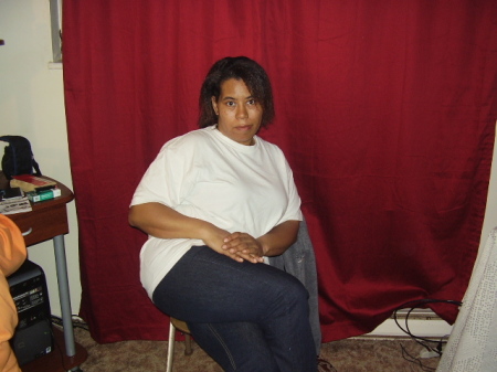 Angela Tovar Photo 20