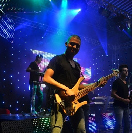 Rodrigo Silva Photo 56
