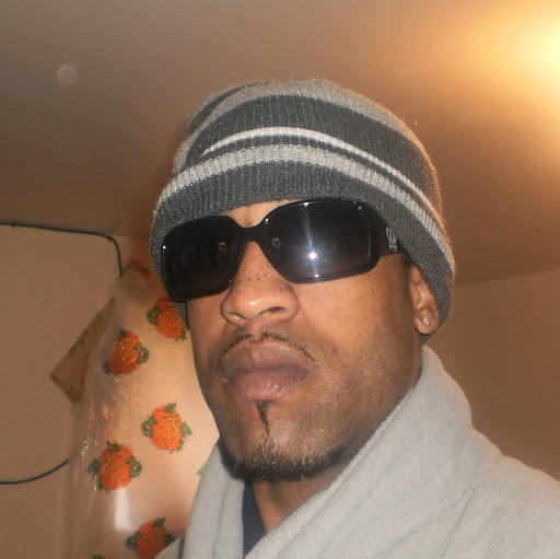 Tyrone Coleman Photo 7