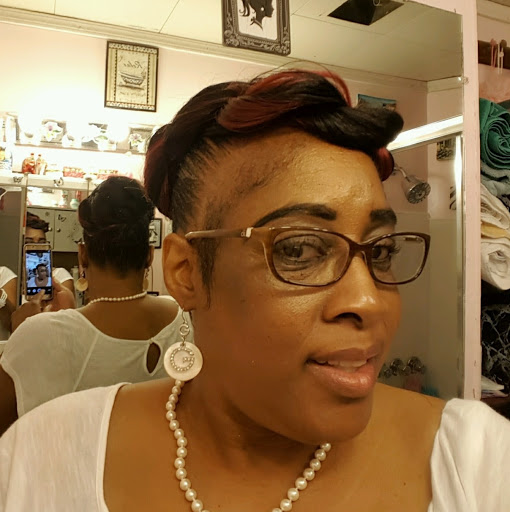 Patricia Floyd Photo 6