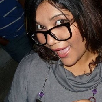 Helen Reed Photo 9