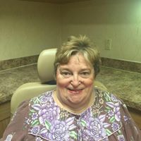 Sandy Walton Photo 13