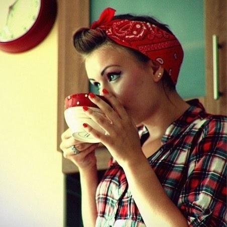Evelyn Jones Photo 17