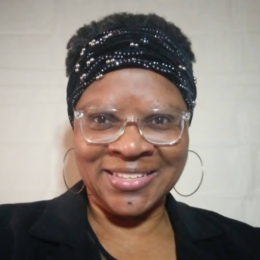 Maxine Davis Photo 4