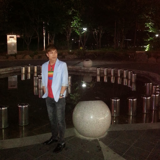 Tuyen Van Photo 11