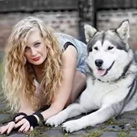 Laura Hanke Photo 5