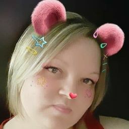 Amanda Potter Photo 16